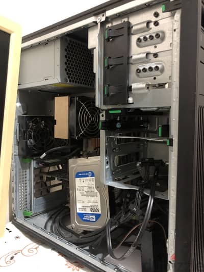 HP Z420 WORKSTATION -RAM 16 gb- XEON E5