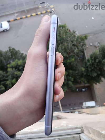 ايفون 11
