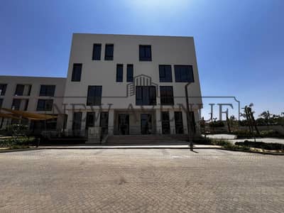 مبني مستقل للبيع بأقساط جاهز للإستلام في أويست 6 أكتوبر Owes 6 October