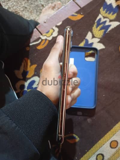 أيفون ١١ برو ماكس