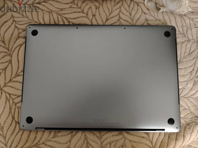 MACBOOK PRO 2016 1