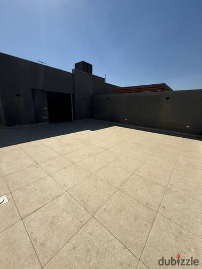 Quadro for rent at patio elzahraa fully finished