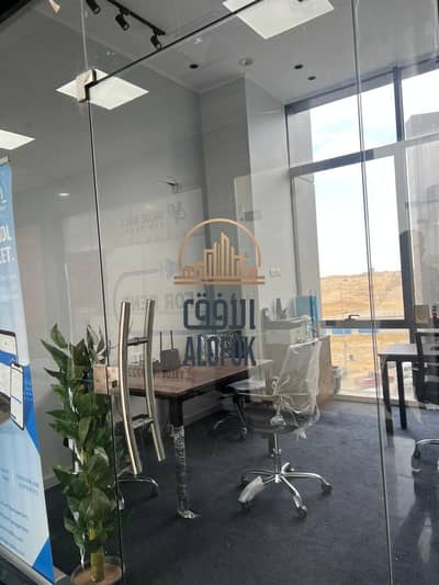 مكتب 22م متشطب داخل مول في التجمع بموقع استراتيجي وسعر 8000 — فرصة مش موجودة في السوق