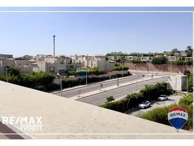 Roof studio -Kitchen and acs in Zayed Regency