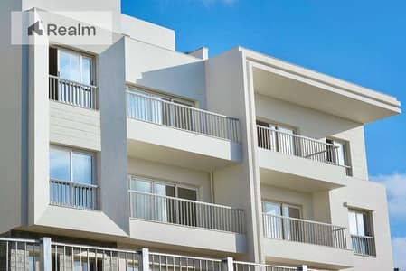 شالية  3 صف بحرى مطل على البحر و الاجون تقسيط على 8 سنين وخصم يصل 50%
