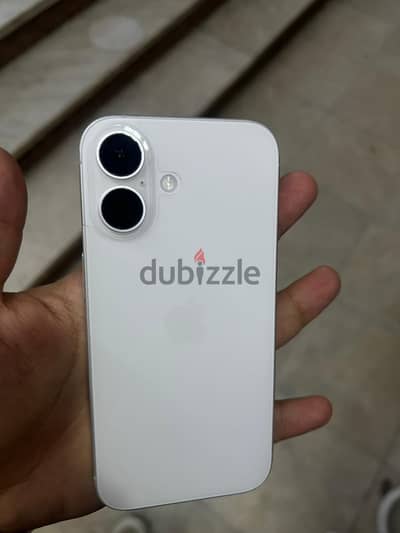 iPhone 16