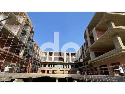 Commercial Store For Sale 61 SQM Delivery With 1.5 year with Down Payment 20% in X Square Mall  New Cairo - 5th Settlement