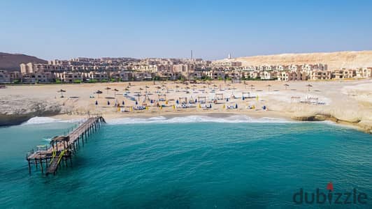 شاليه 170 متر في "كورال هيلز" الساحل الشمالي، استلام فوري وتشطيب سوبر لوكس.