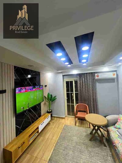 For sale in Zahra Al-Maadi Open View, Super Lux finishing, 175m on the main Fifty Street