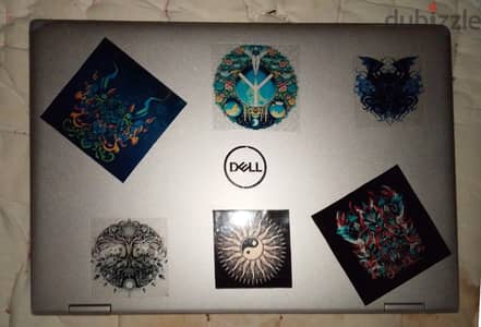 2 in 1 Convertible Dell Laptop.   Dell ٢ في ١ لاب توب متحول ماركة