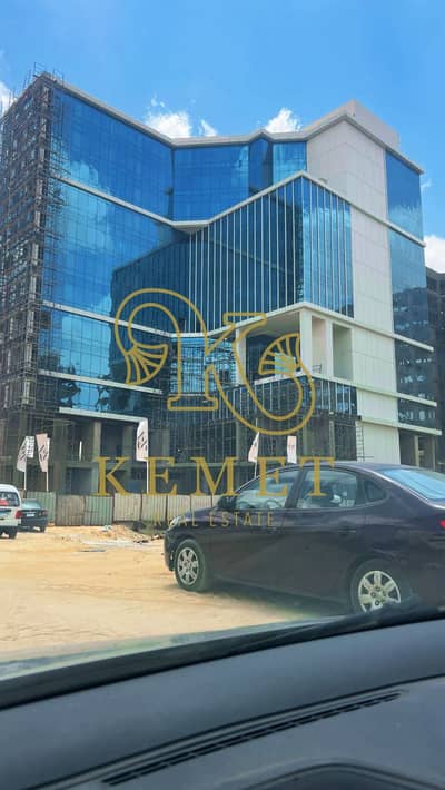 مكتب اداري 260 م استلام سنة جاهز للمعاينة متشطب بالتكييفات بمقدم 10% وقسط 6 سنين افضل سعر فرصة ذهبية موقع امام مسجد مصر مباشرة استثمار ممتاز العاصمة