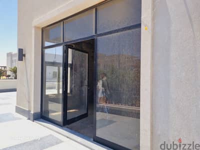 High-Visibility F&B & Retail Shop for Lease in Lake Yard Hacienda Bay