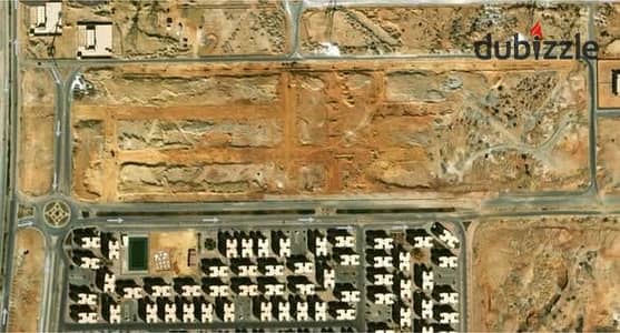  للبيع قطعة أرض مميزة بالشمالية الجديدة   فرصة ذهبية للسكن أو الاستثمار في موقع حيوي قطعه ناصسه صريحه بجانب الخدمات والمترو