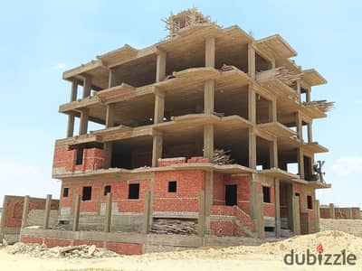 145m apartment in front of the Eastern Market and two minutes from the Family Park, installments over 48