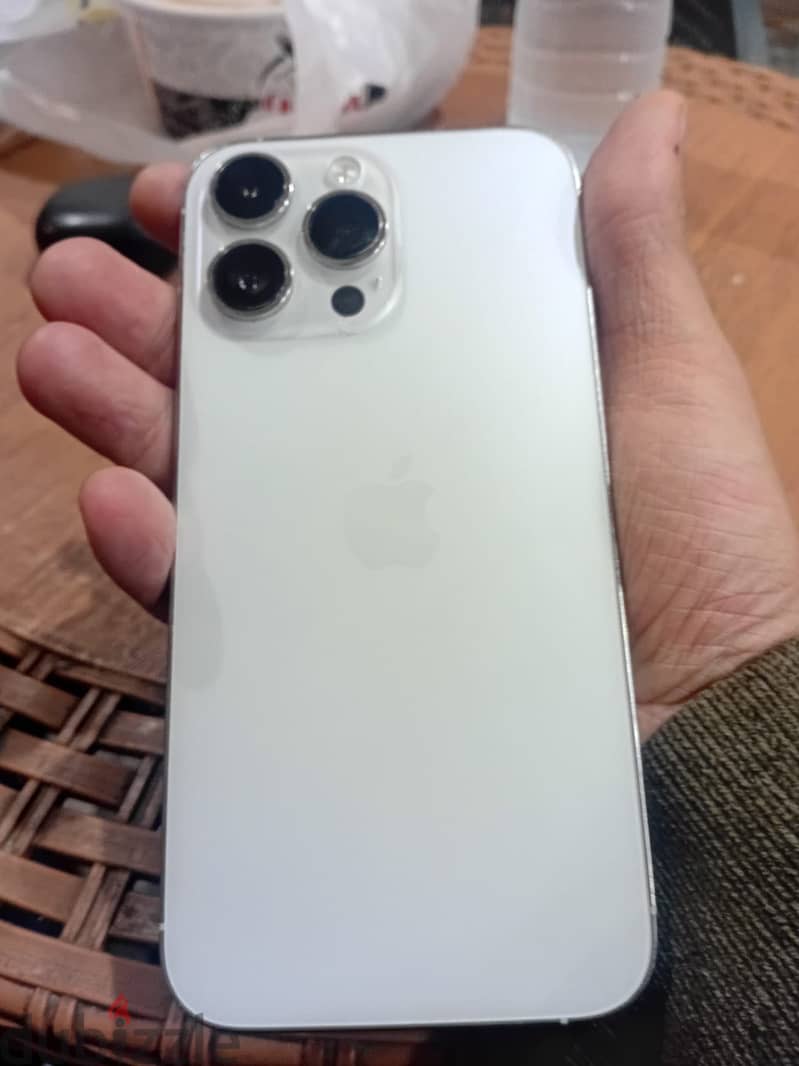 iphone 14 pro  max 3