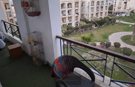 فرصة مميزة لامتلاك شقة داخل كمبوند حدائق المهندسين، بموقع داخلي مميز وفيو مفتوح على لاندسكيب، مناسبة للسكن الراقي أو الاستثمار.