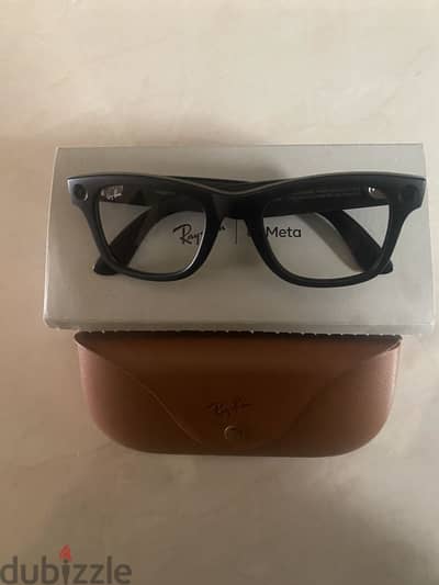 Wayfarer rayban meta gen 1 with box transitions lens