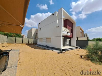 modern villa for sale cash in Madinaty special kitchen finishes