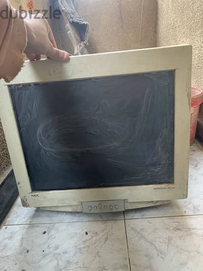 شاشة نوادر NEC MultiSync FE1250 - مقاس 22 بوصة للمحترفين
