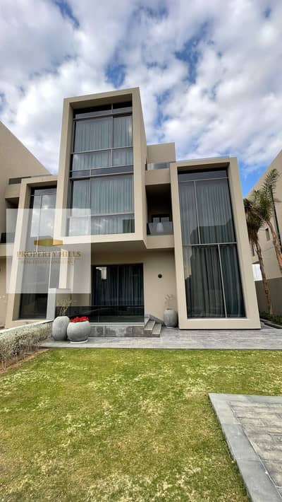 احلي فيلا vip معروضه للبيع بالتقسيط لفتره محدوده في waterway  التجمع