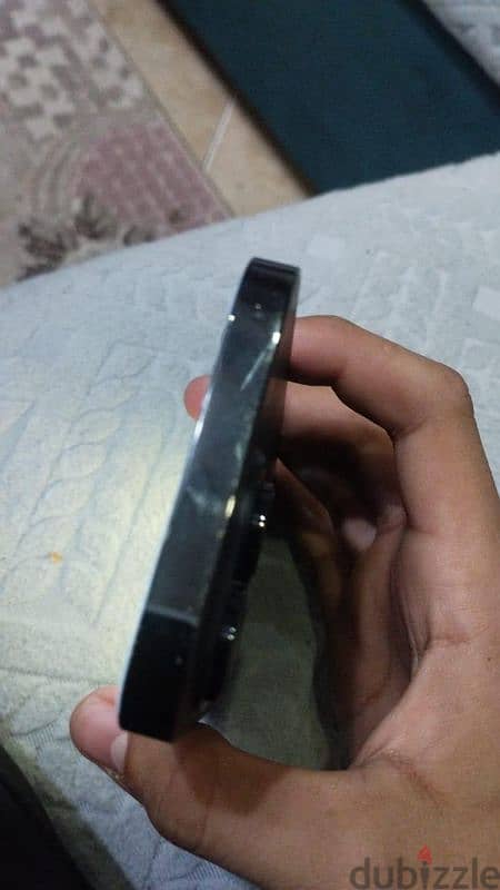 iPhone 14 pro 3