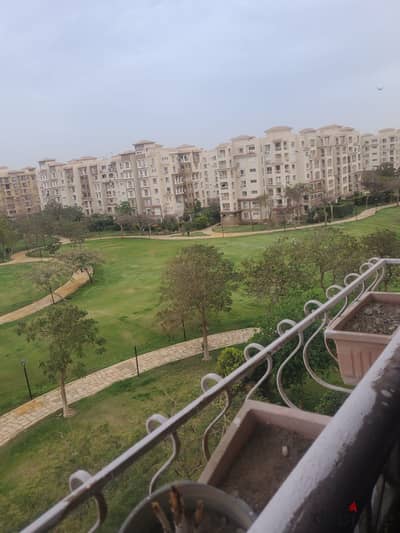 My city apartment for sale 175 meters in B1 Wide Garden View