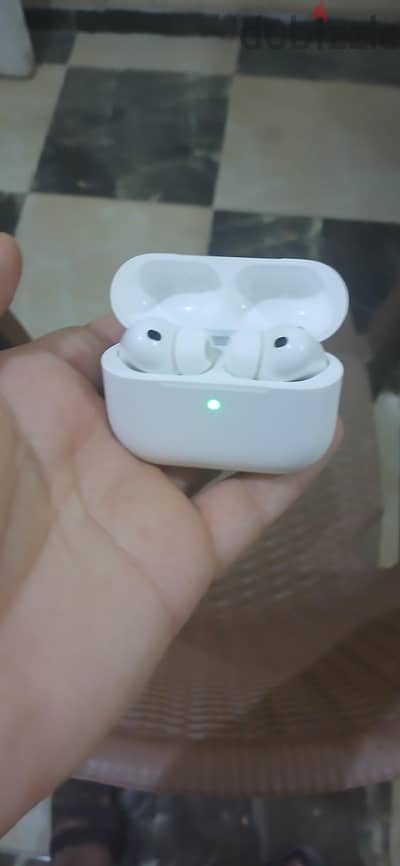 يربودز برو ٣ - Airpods pro 3 أحدث سماعة من ابل استعمال خفيف