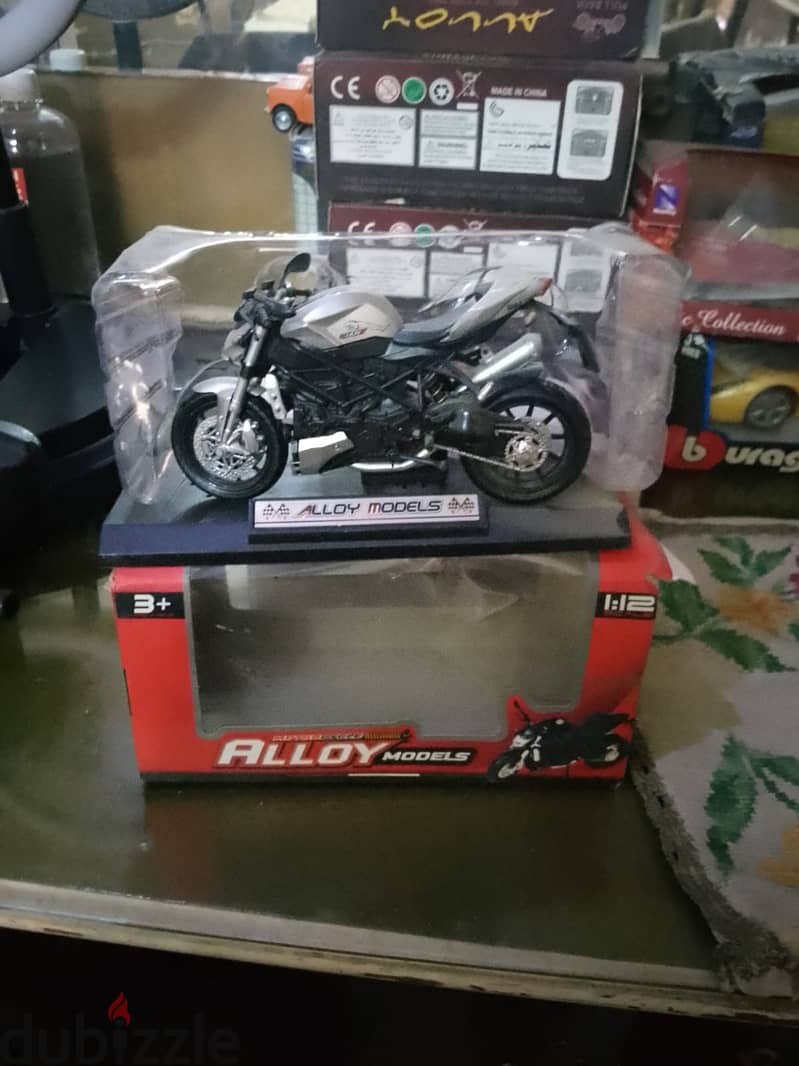 diecast cars 1