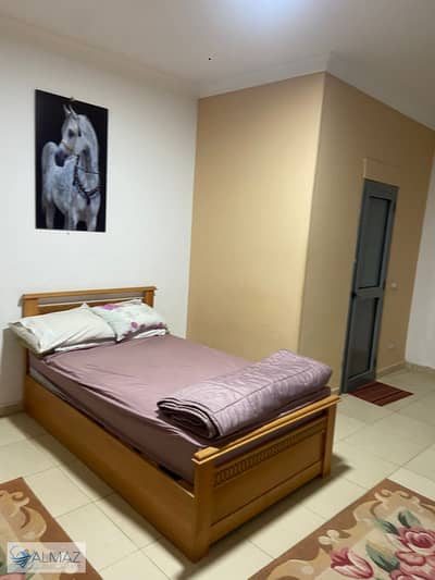 A distinctive furnished apartment of 160 square meters for rent in the Fourth District, Fifth Settlement, near the main roads.