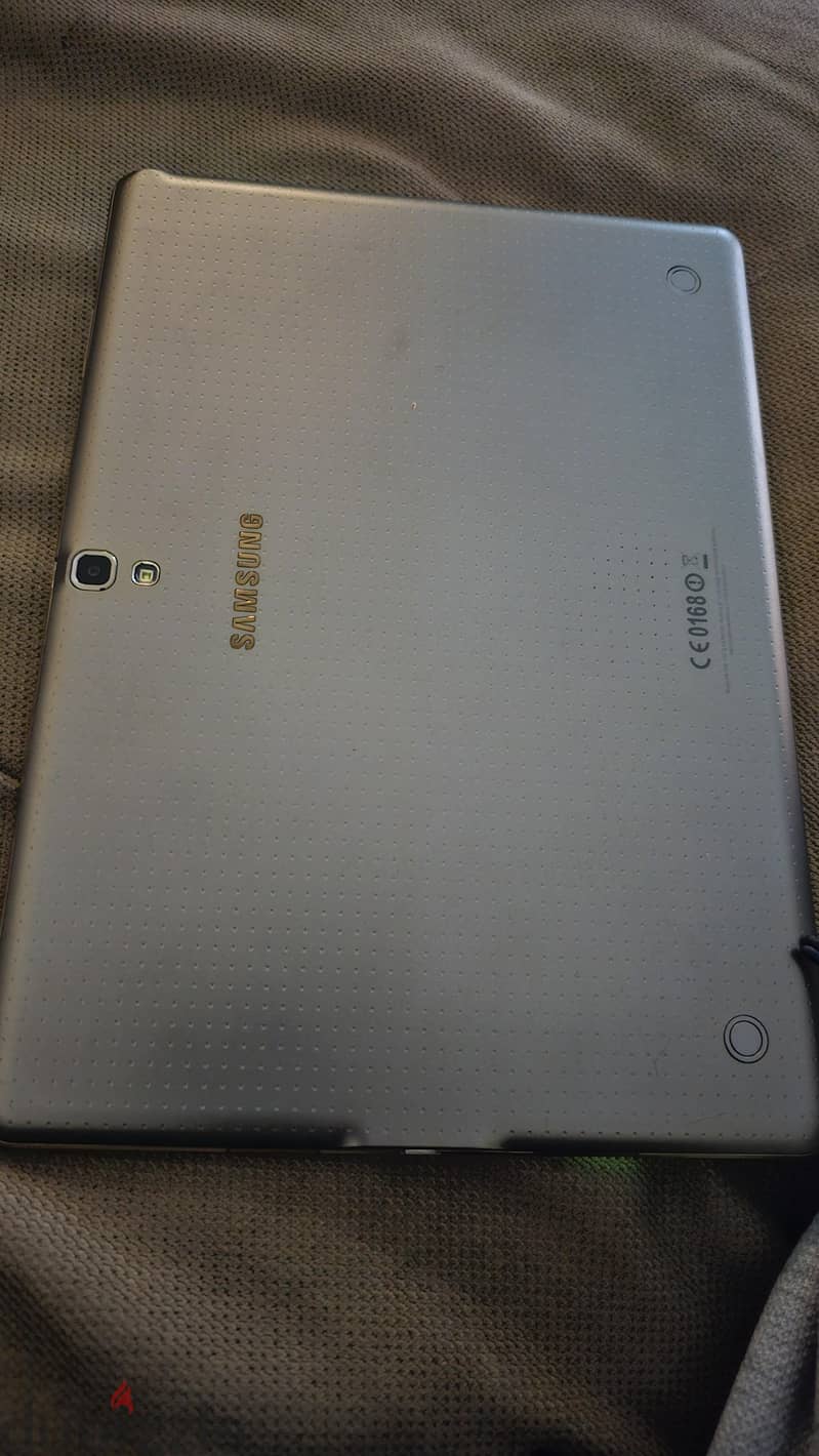 Samsung tab s 10.5 super Amoled 2