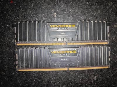 corsair vengeance Ram 2x8 gb 3000 MHz