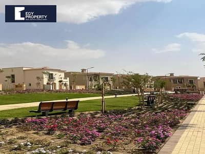 فيلا للبيع باقل سعر للمتر فيو علي لاند سكيب في سيتي جيت - التجمع الخامس  City Gate