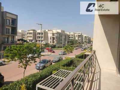 Fifth Square El Marasem apartment for sale fully finished ready to move 3 bedrooms 4 bathrooms nanny room prime location New Cairo resale best price