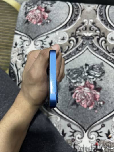 ايفون ١٣ للبيع