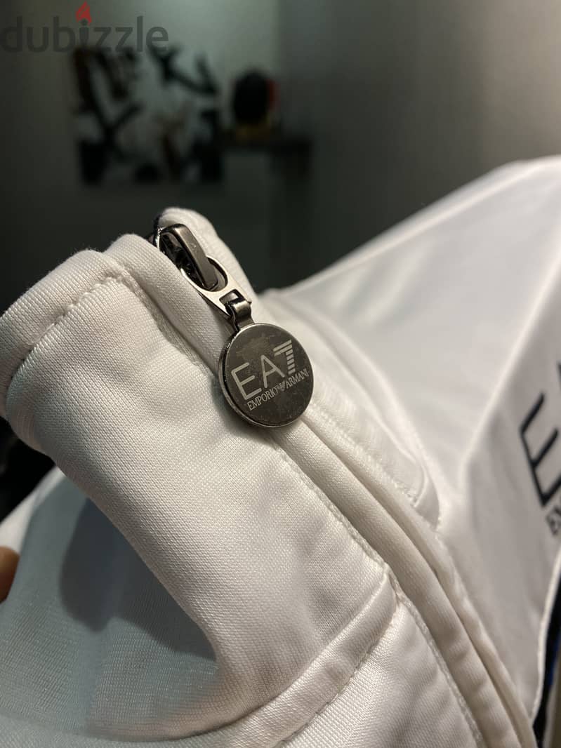 EA7 original jacket 2