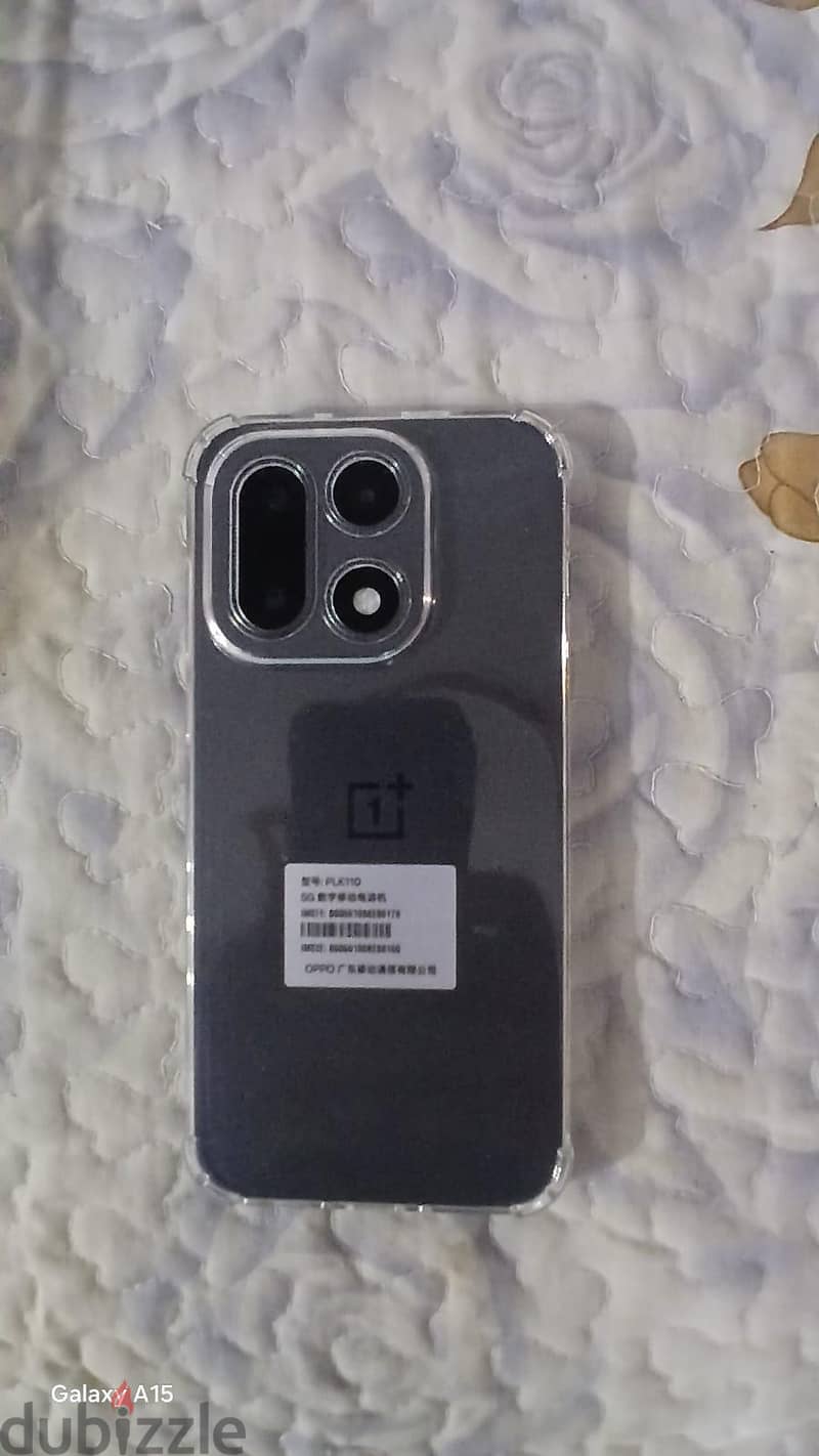 OnePlus 15 1