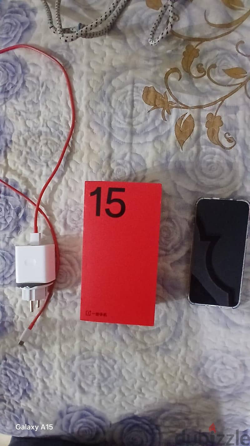OnePlus 15 3