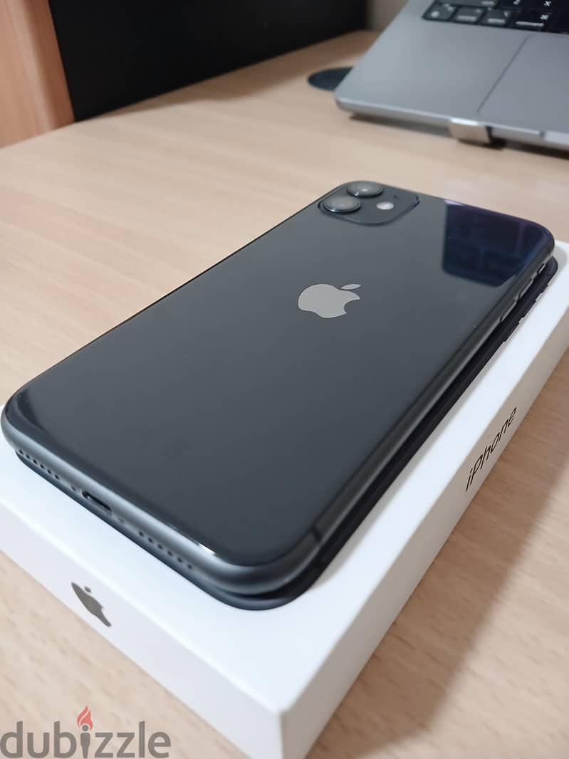 iPhone 11 (128GB) 3