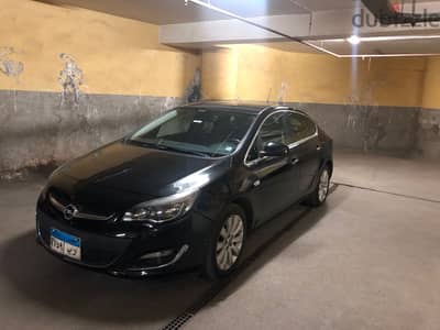 Opel Astra 2013 Sedan