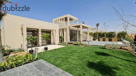 توين هاوس للبيع في او ويست O WEST من اوراسكوم برايم لوكيشن دقائق من مدينة الشيخ زايد .