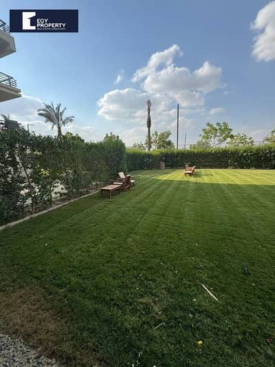 شقة للبيع في أب تاون كايرو - المقطم مفروشة بالكامل , جاهزة للسكن في موقع مميز