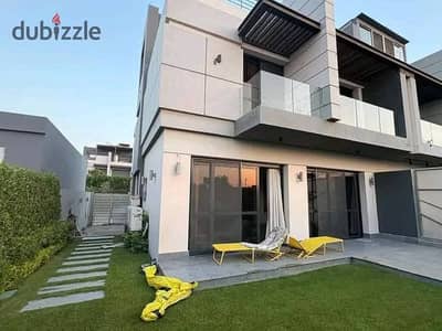 El Patio Jade - next to La Vista City  Now Luxury 3-bedroom villa  for sale