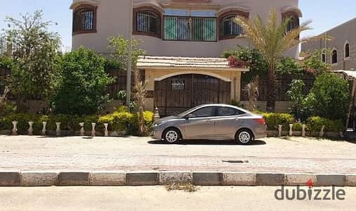  لو بتدور على الفخامة الفيلا دي ليك ‍ فيلا بحمام سباحة في أرقى مناطق مدينة بدر – استلام فوري استثمار مضمون في مدية بدر – فيلا جاهزة تسكن وتكسب