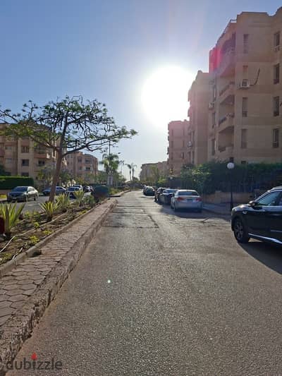  شقة للبيع في كمبوند أوبرا سيتي – الشيخ زايد