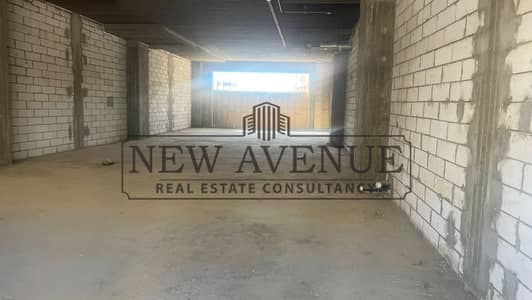 محل تجاري للبيع بموقع و مساحة مميزة يصلح لجميع الأنشطة في mivida business park , new cairo محل تجاري للبيع بموقع و مساحة مميزة يصلح لجميع الأنشطة في mivida business park , new cairo