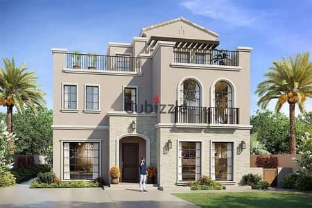 Townhouse with an area of ​​220 meters, a Prime view overlooking the lake in Ever New Cairo, next to Zed East.