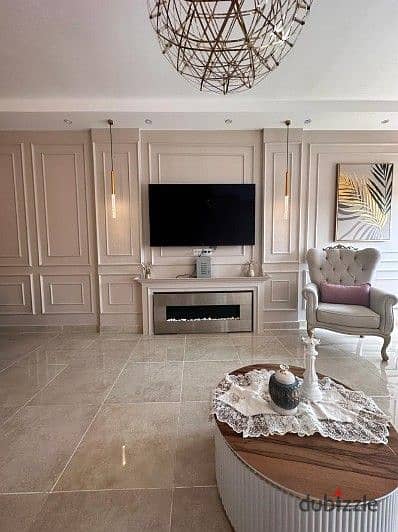 For sale: Resale apartment, 3 bedrooms, finished, in Fifth Square Compound - Marasem, New Cairo. Installments remaining.