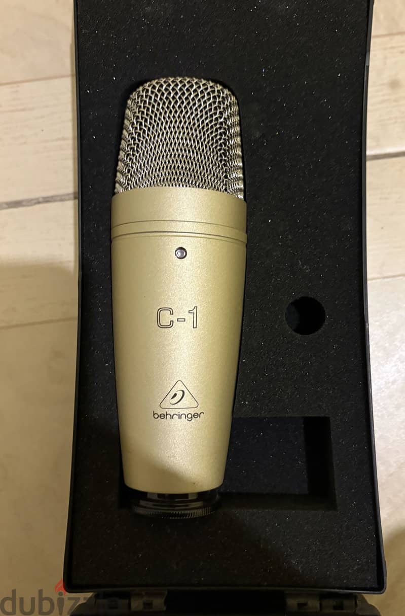 Behringer C1 mic 1