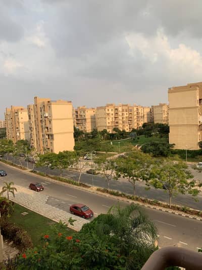 شقه للبيع كاش 175 متر في b6