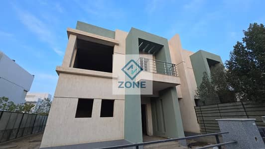 Cheapest twin villa for sale in Madinaty, near all services